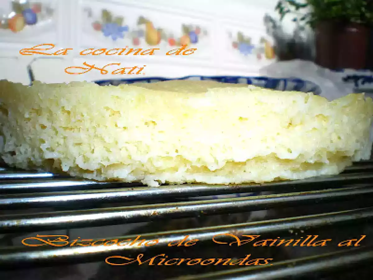 BIZCOCHO DE VAINILLA AL MICROONDAS. - foto 2