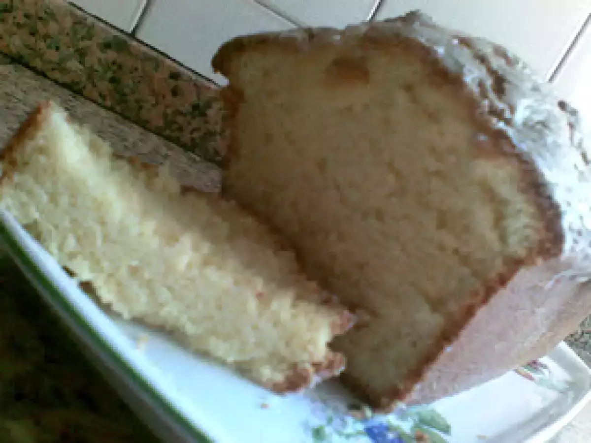 BIZCOCHO DE YOGUR AL AROMA DE NARANJA