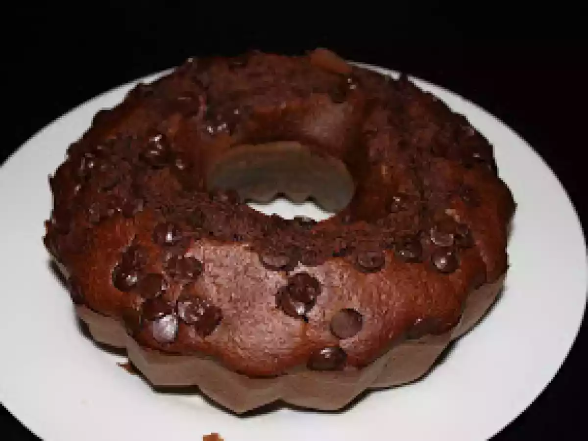 BIZCOCHO DE ZANAHORIA CON UN TOQUE DE CACAO