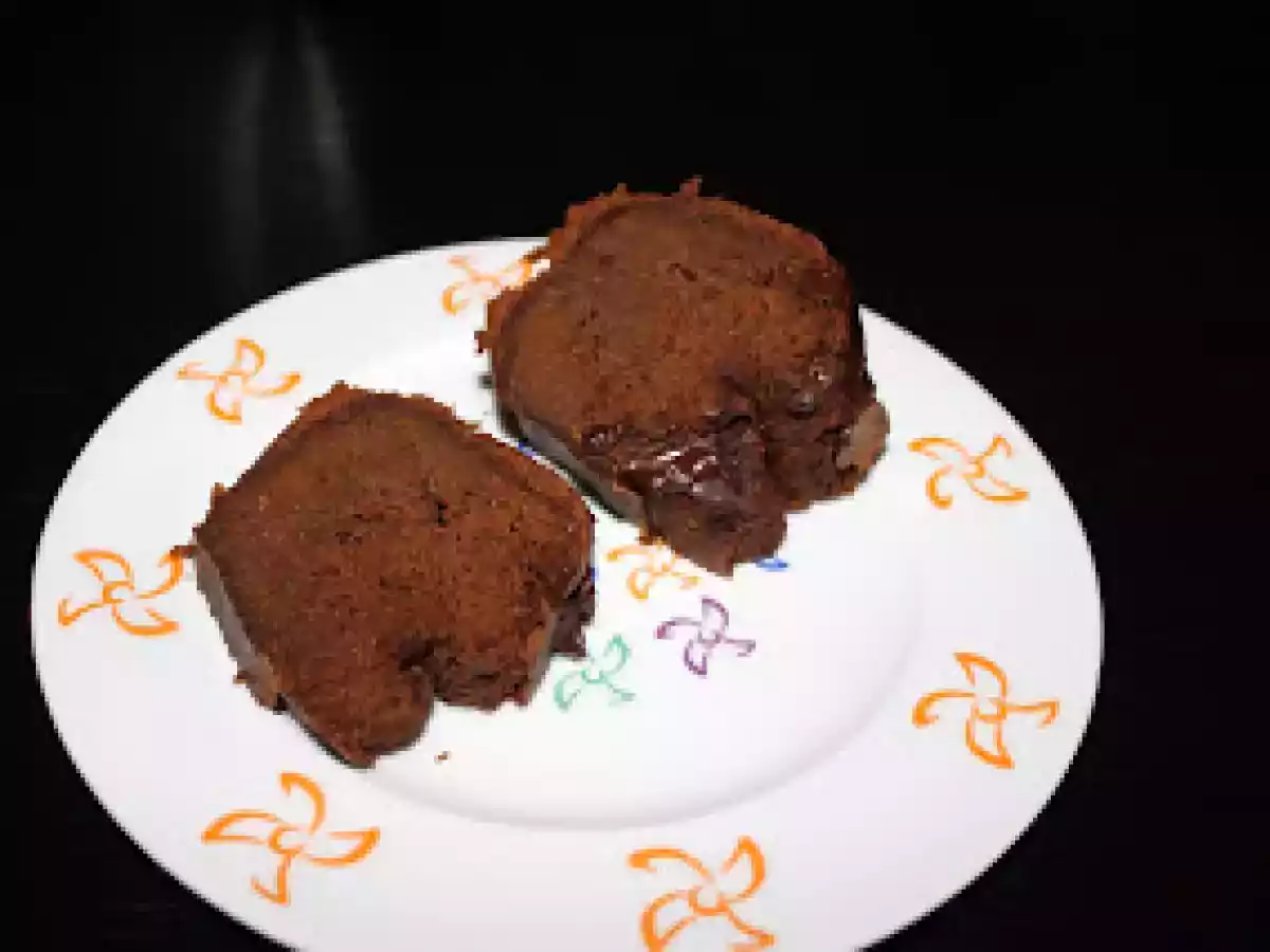 BIZCOCHO DE ZANAHORIA CON UN TOQUE DE CACAO - foto 3