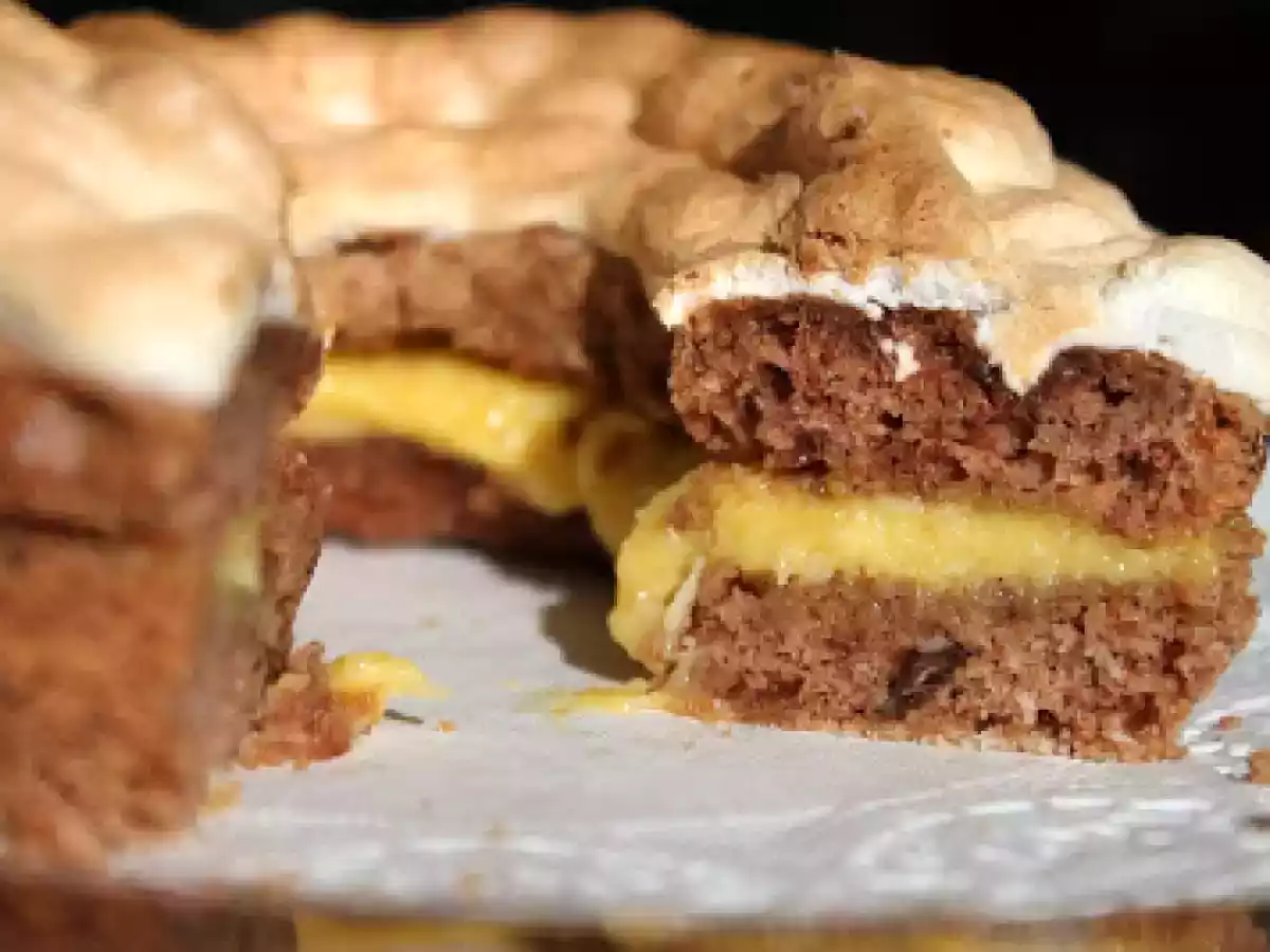 Bizcocho feo de chocolate con crema de mango-coco - foto 2