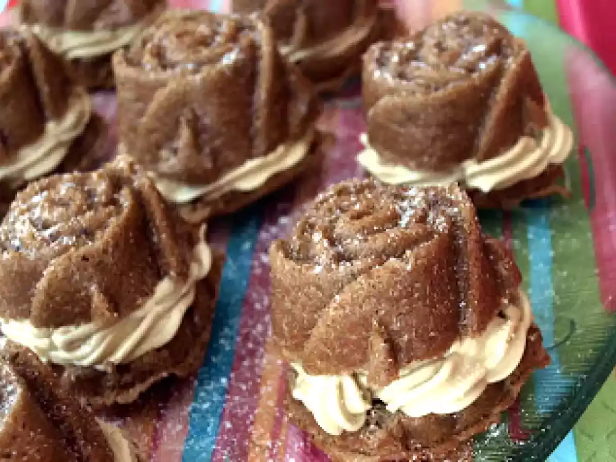 Bizcocho Genovés con crema de Moka