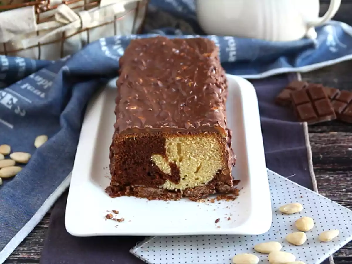 Bizcocho mármol con glaseado de almendras - foto 2