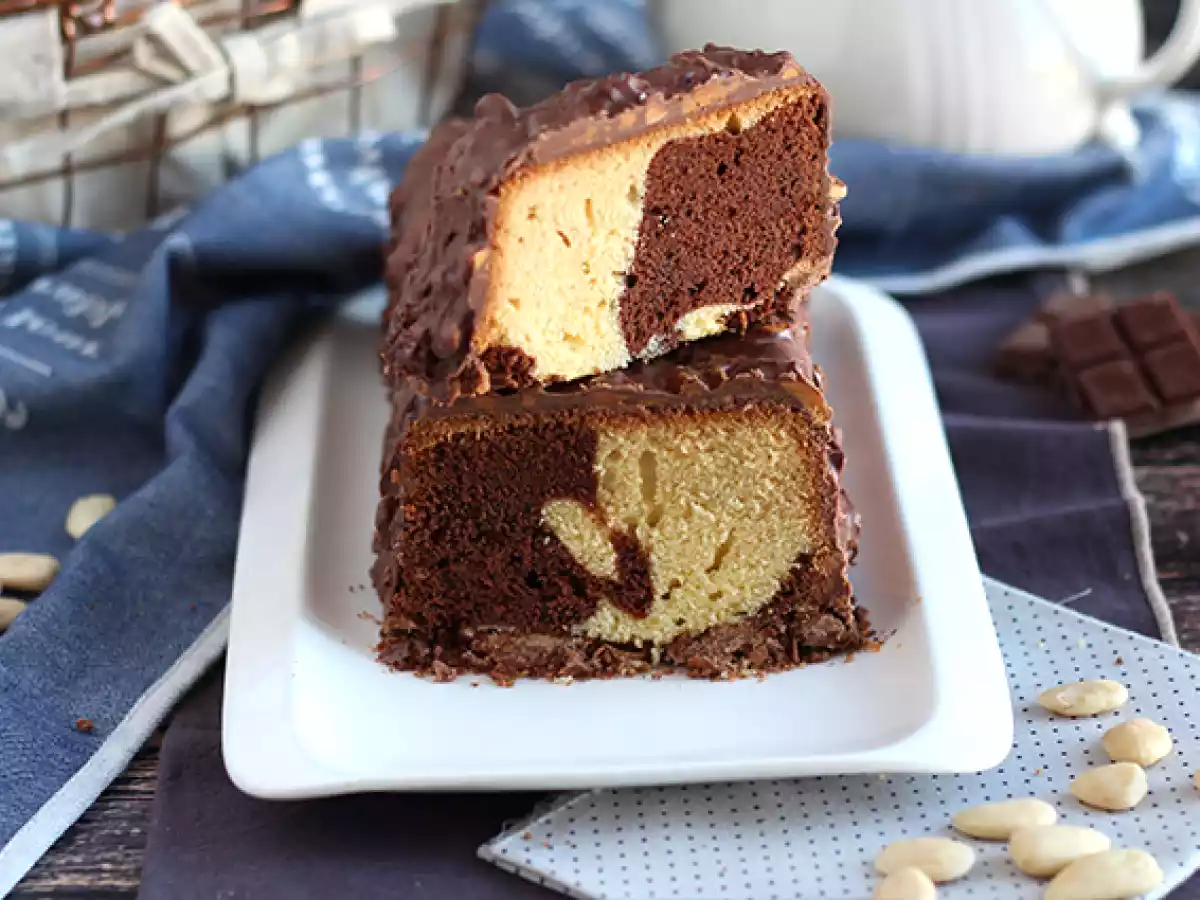 Bizcocho mármol con glaseado de almendras - foto 3