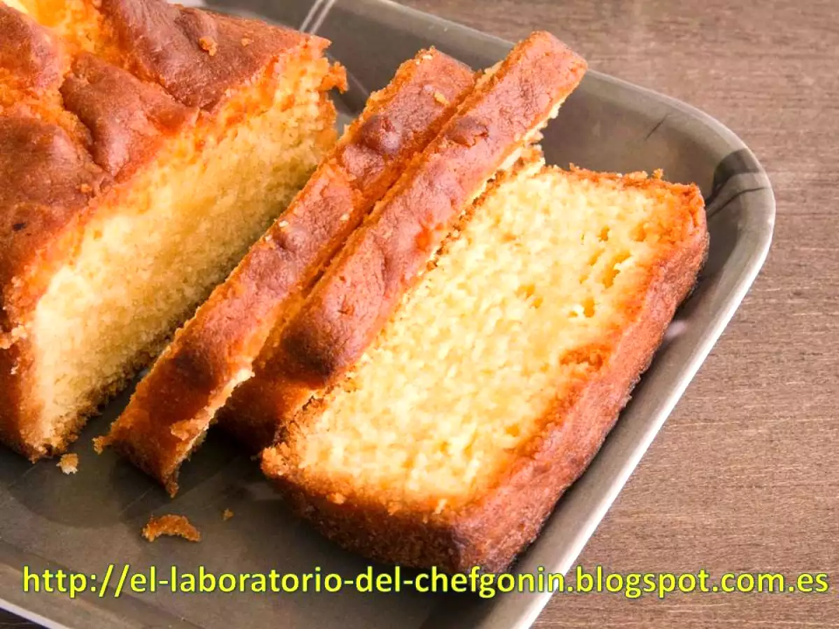 Bizcocho Pumuki relleno de crema de naranja