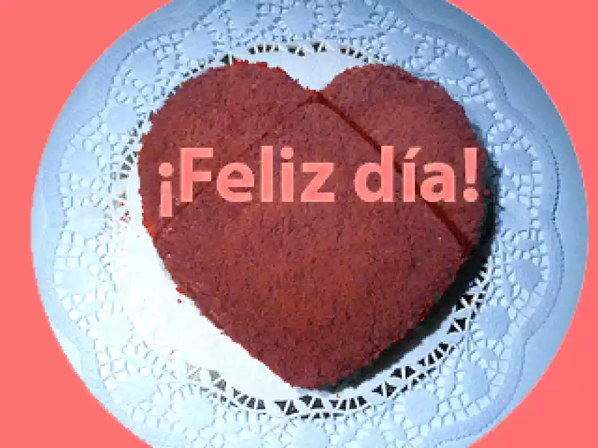 Bizcocho romántico en forma de corazón - foto 2