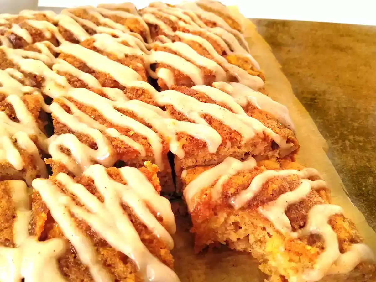 Bizcocho vegano de manzana con cobertura de natillas veganas - foto 3