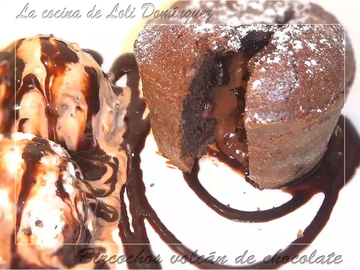 Bizcocho volcán de chocolate.