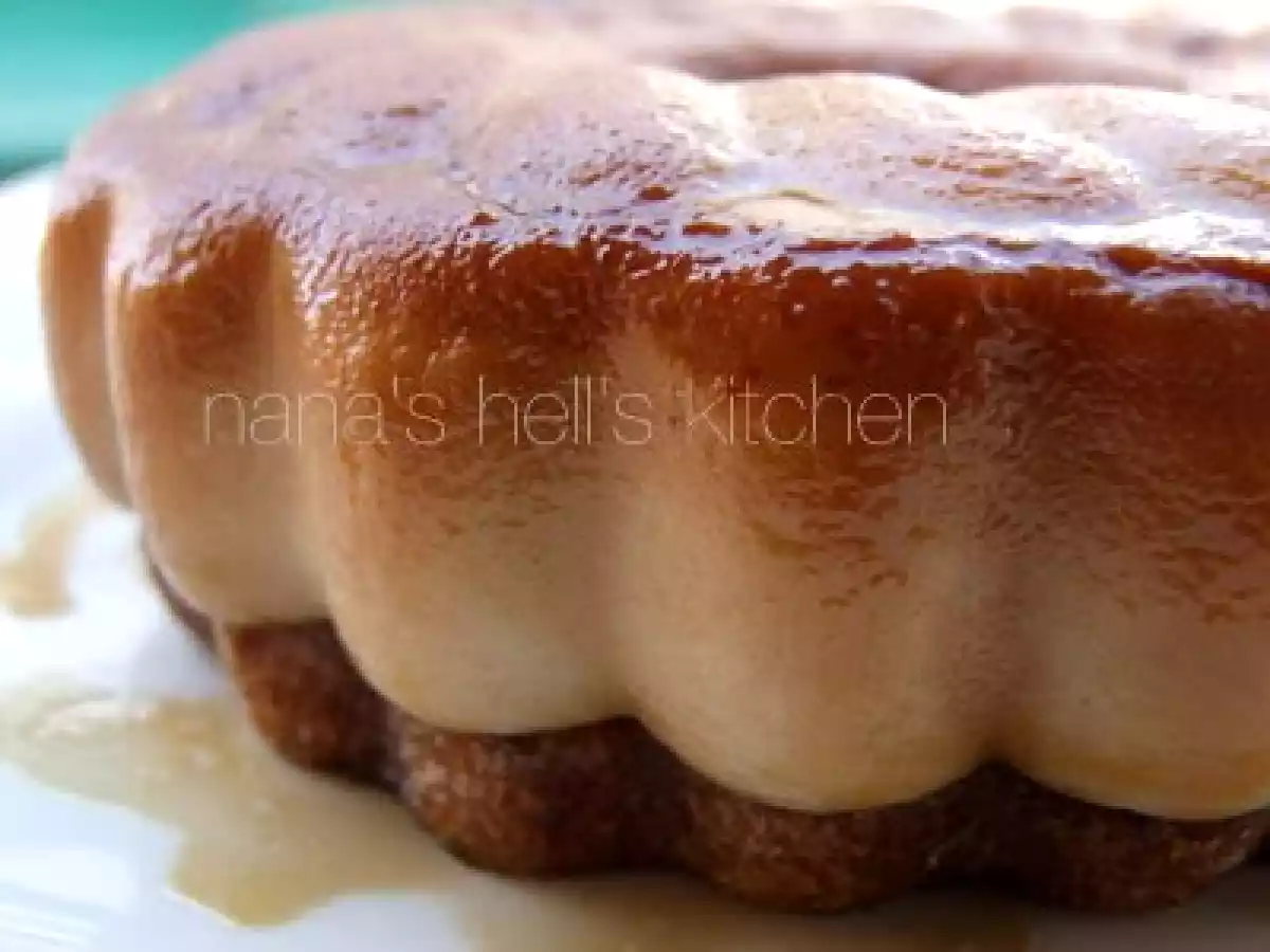 Bizcoflan de leche condensada