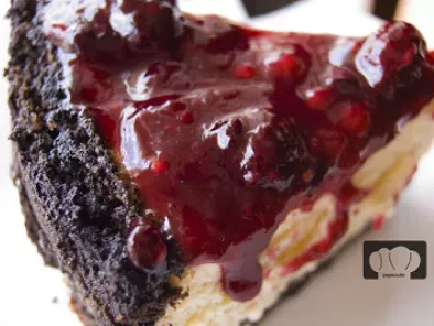 Black Cheesecake con frutos rojos - foto 3