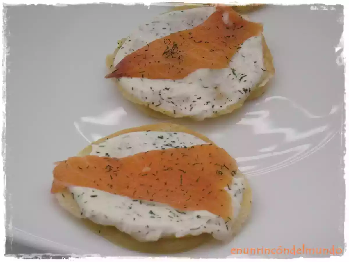 Blinis con salmón ahumado - Hemc 46 - foto 3