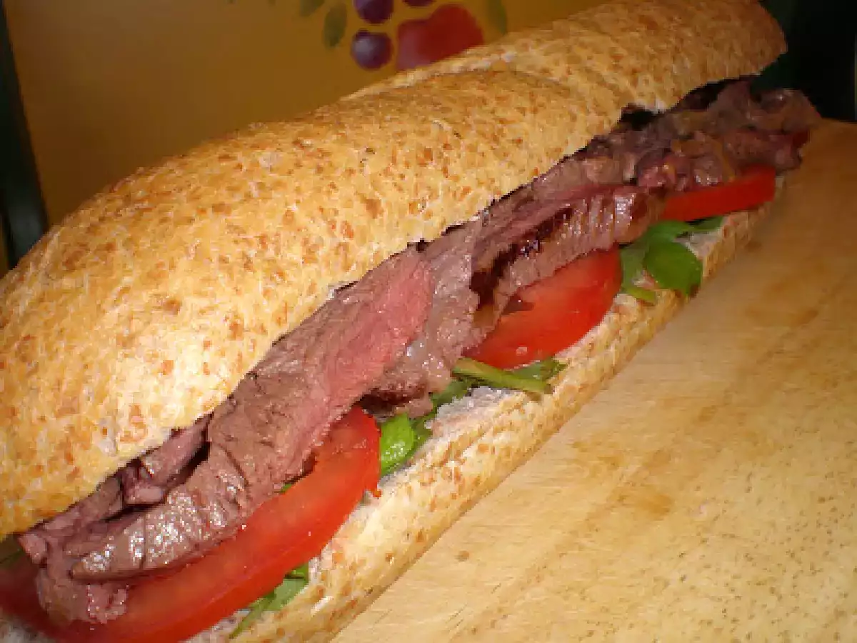 Bocadillo de carne con mayonesa enriquecida - foto 2