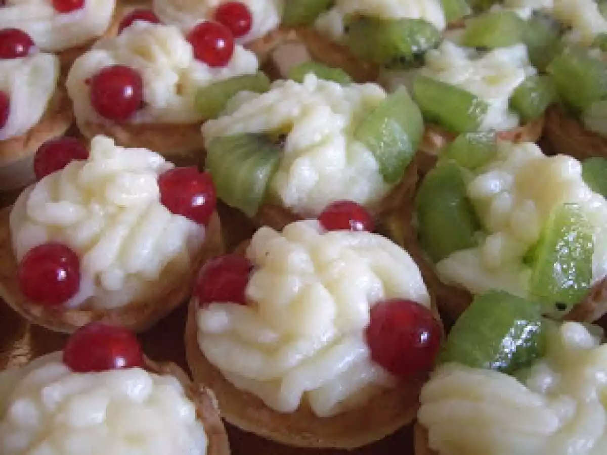 Bocaditos de crema y fruta
