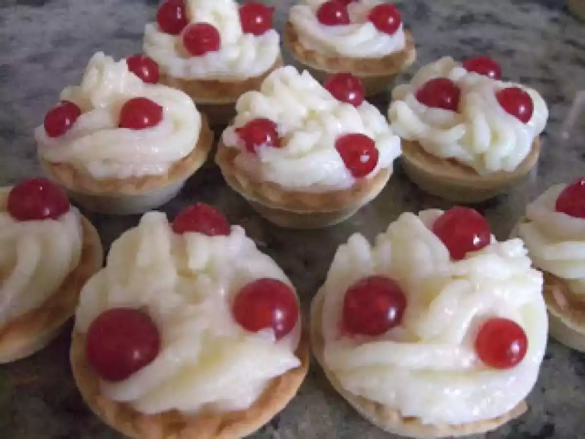 Bocaditos de crema y fruta - foto 4