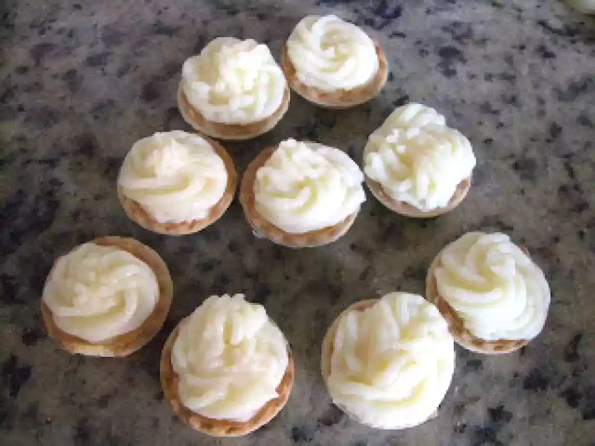 Bocaditos de crema y fruta - foto 5