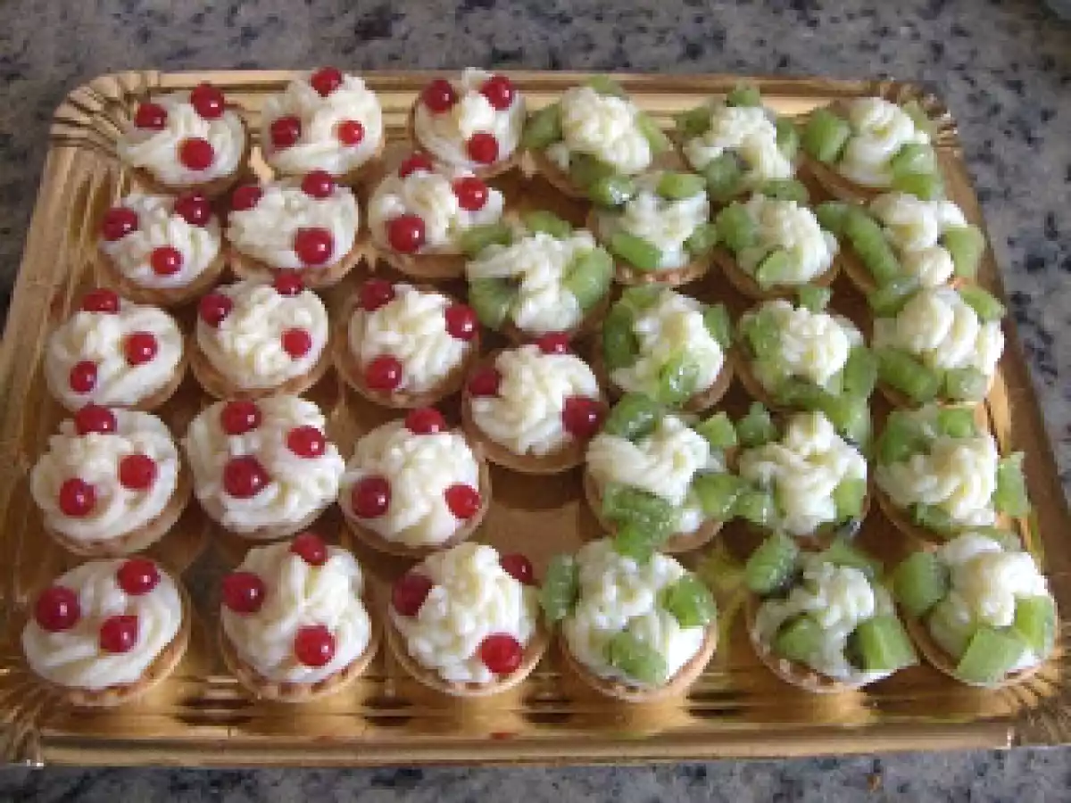 Bocaditos de crema y fruta - foto 7