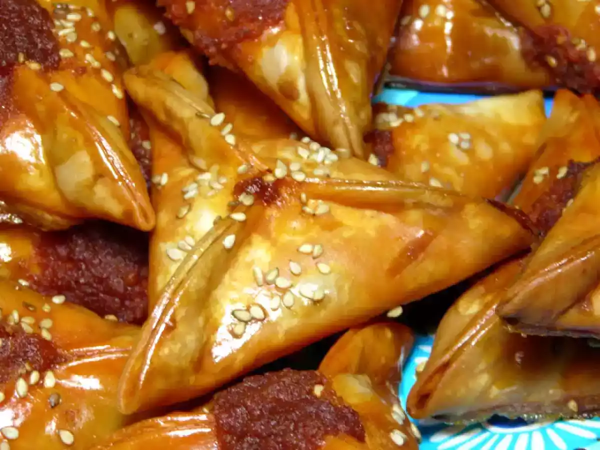 Bocaditos de sobrasada y miel - foto 3