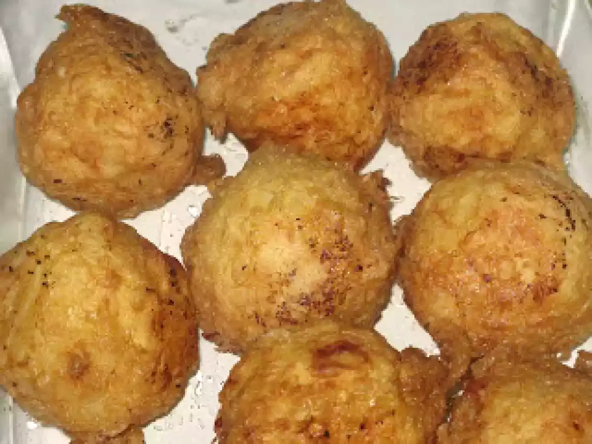 BOLAS DE PURÉ DE PATATA RELLENAS DE CARNE