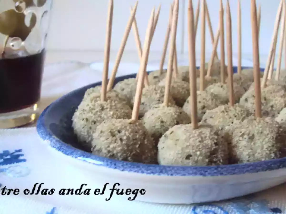 Bolas de queso roquefort, de Julia Child