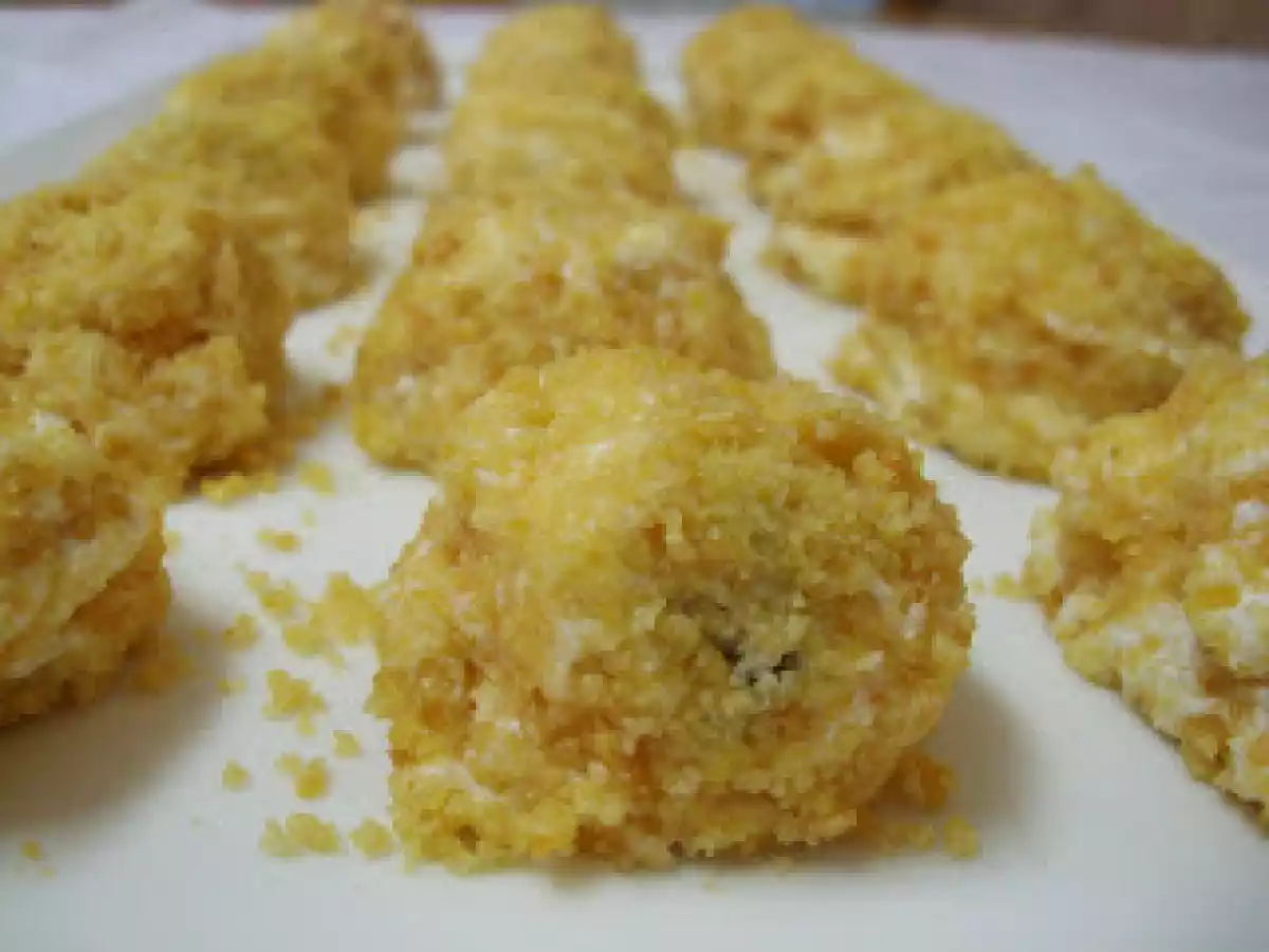 BOLITAS DE QUESO DE CABRA, UVAS Y CACAHUETES - foto 2