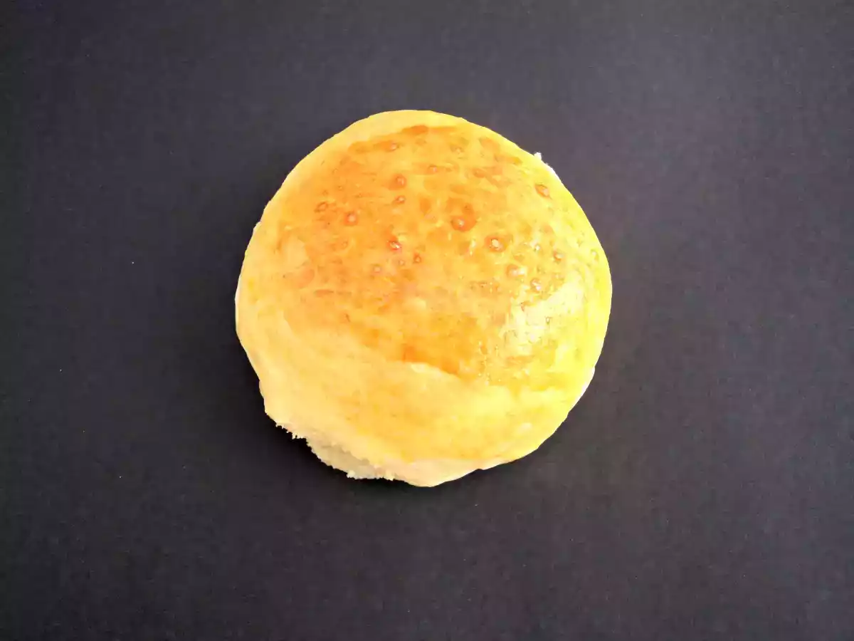 Bollitos de pan, medias noches