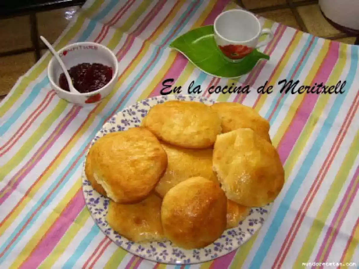 Bollitos dulces de queso fresco