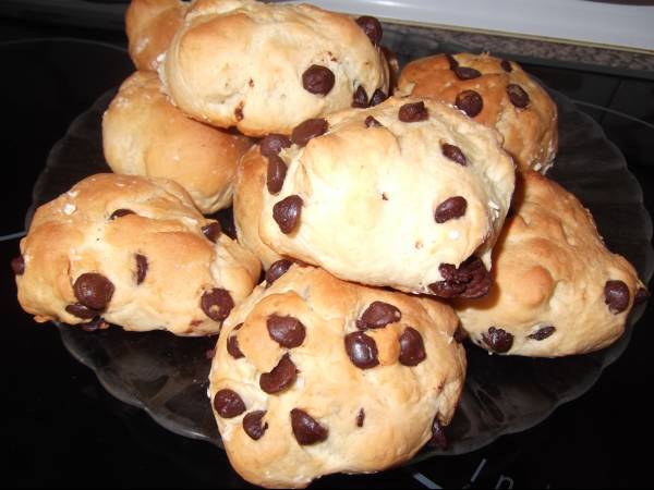 Bollos de leche con pepitas de chocolate