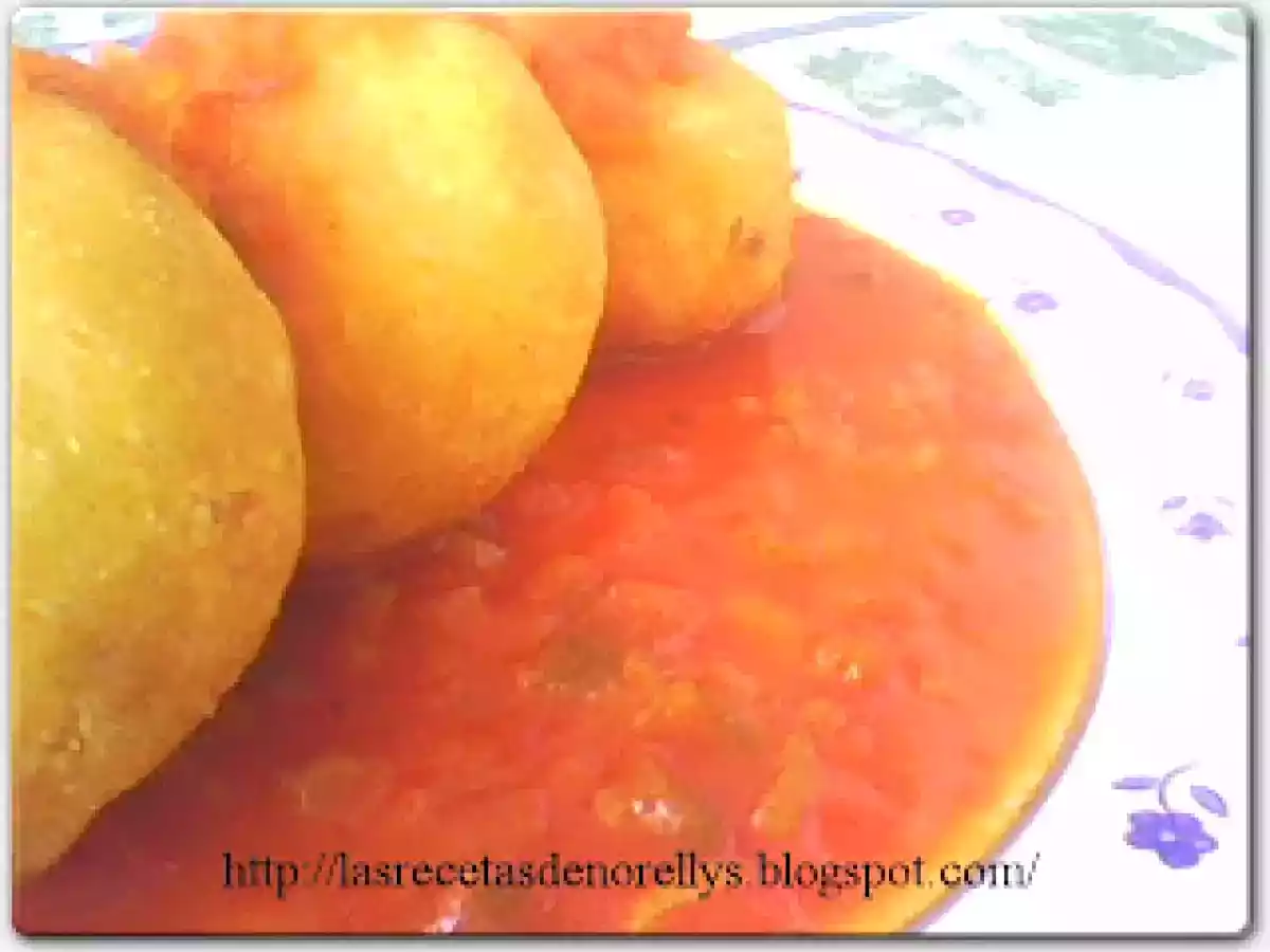 Bollos Pelones rellenos con Pollo - foto 2