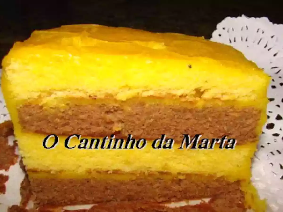 Bolo Colchão de Noiva de Chocolate e Simples com Creme - foto 2