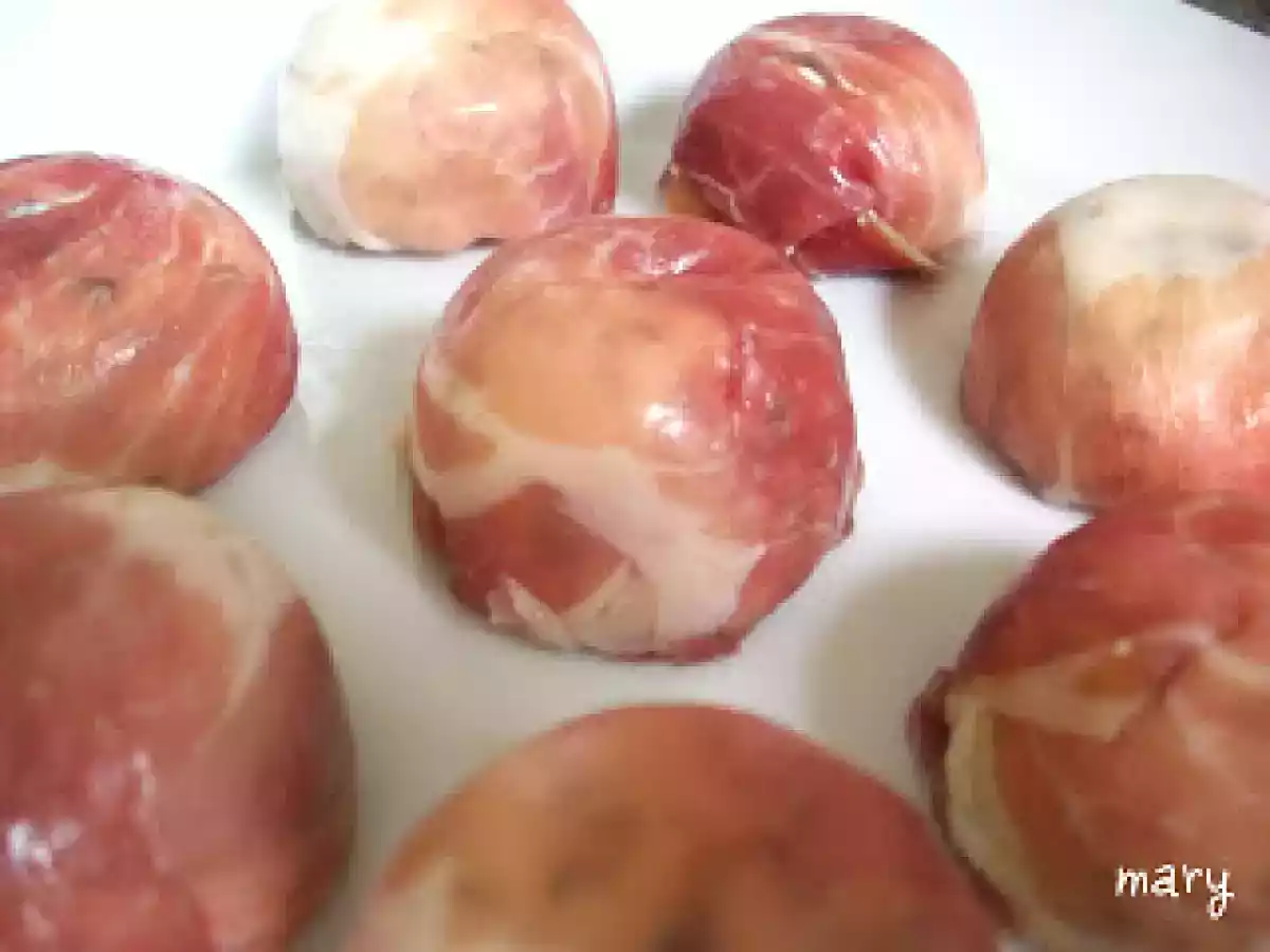 Bombones de jamón a las finas hierbas