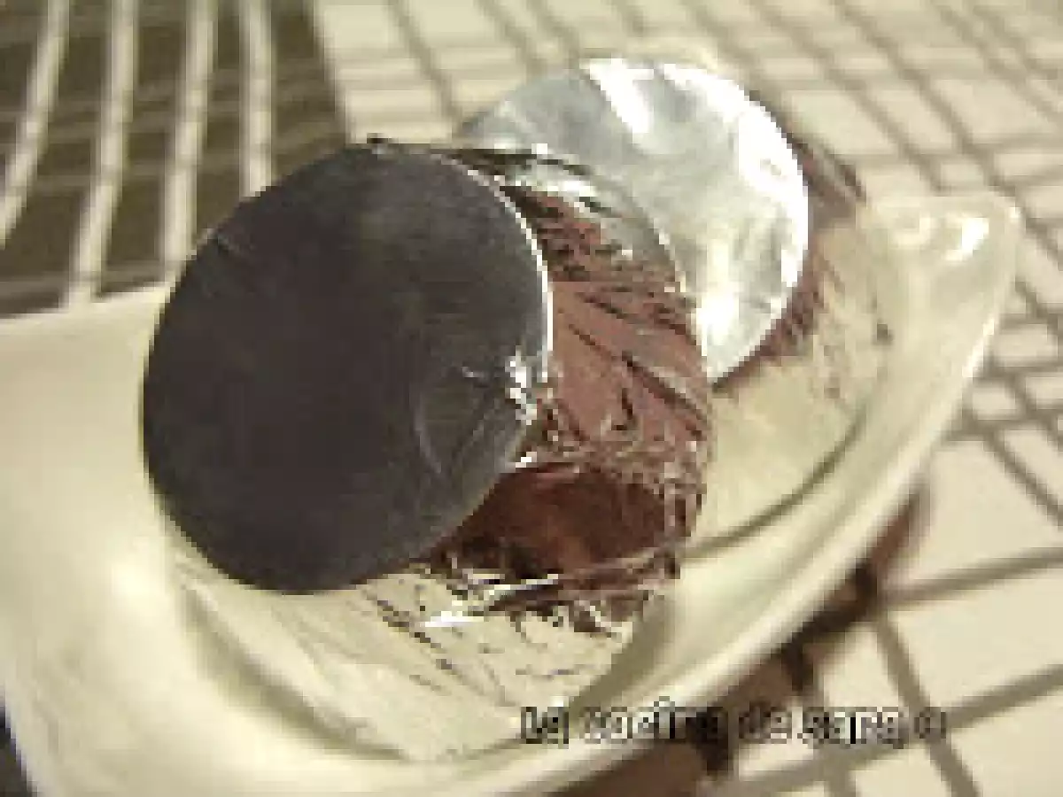 Bombones Rellenos de Chocolate Blanco y Crocanti de Almendras - foto 4