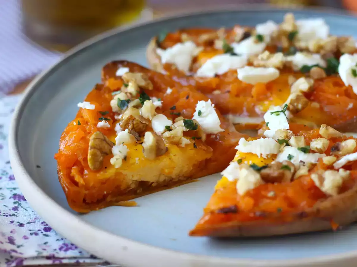 Boniato asado con huevo, queso feta, miel y nueces - foto 5