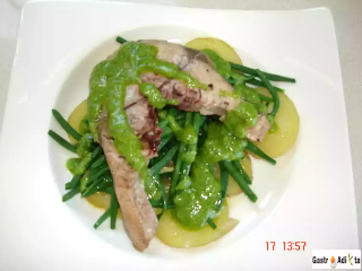 Bonito, patata y judía verde con pesto - foto 2