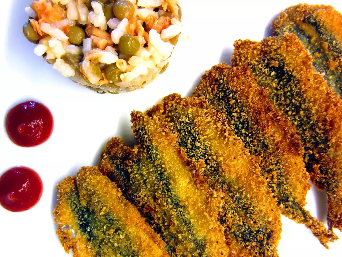 Boquerones rebozados y ensalada de lentejas