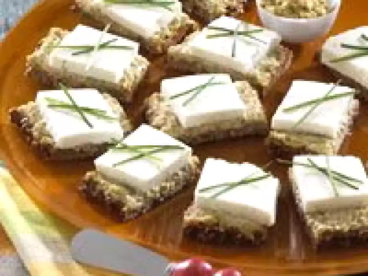 Botana de queso y pesto