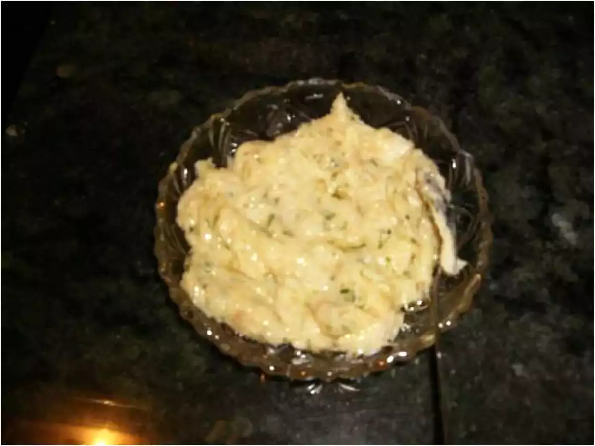 BRANDADA DE BACALAO CON CROCANTE DE PAN Y ACEITE DE OLIVAS NEGRAS - foto 7