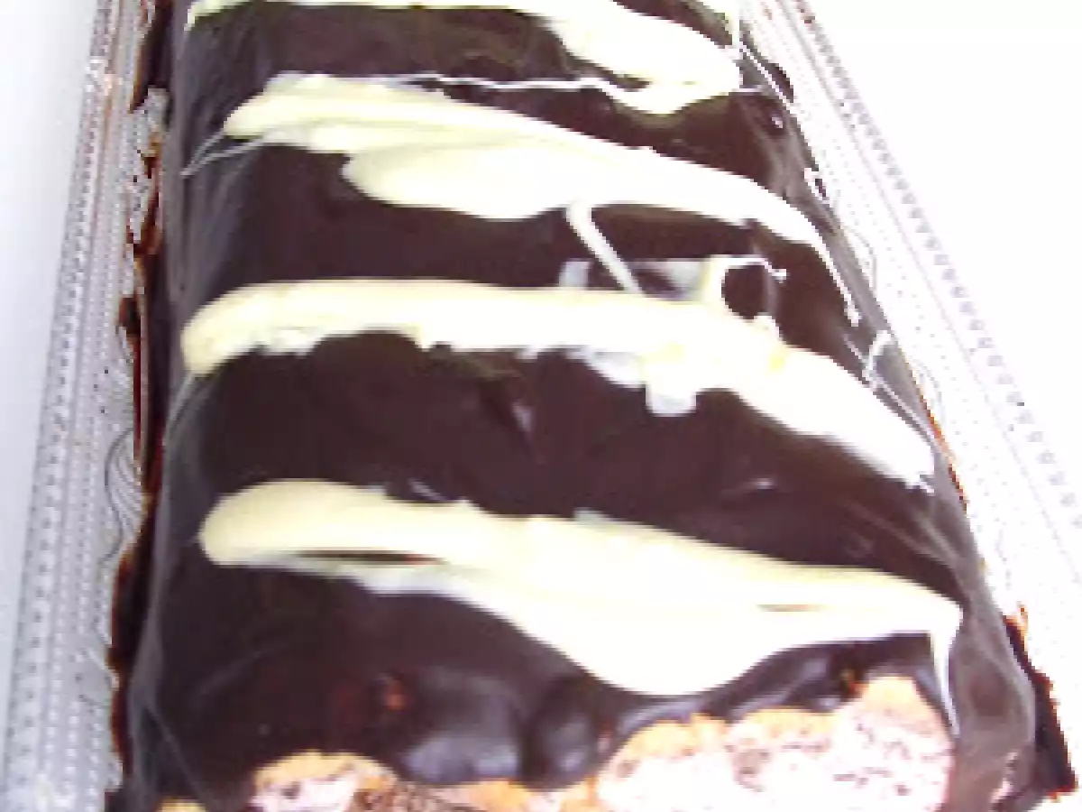 BRAZO DE GITANO RELLENO DE STRACCIATELLA