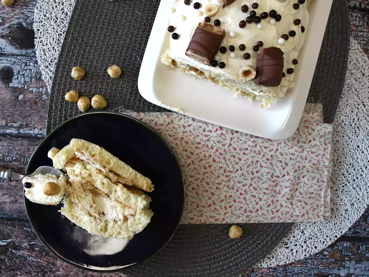 Brazo de gitano sabor a Kinder Bueno, ¡perfecto como tarta de cumpleaños o tronco de Navidad! - foto 2