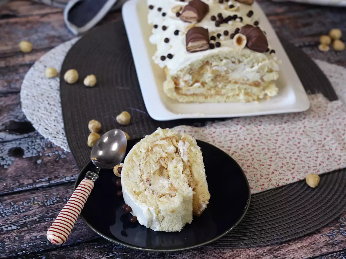 Brazo de gitano sabor a Kinder Bueno, ¡perfecto como tarta de cumpleaños o tronco de Navidad! - foto 5