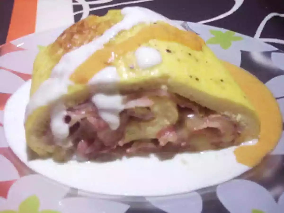 Brazo gitano de bacon y queso