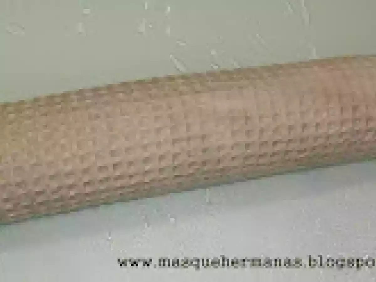 BRAZO GITANO DE ESPINACAS, QUESOS Y NUECES - foto 4