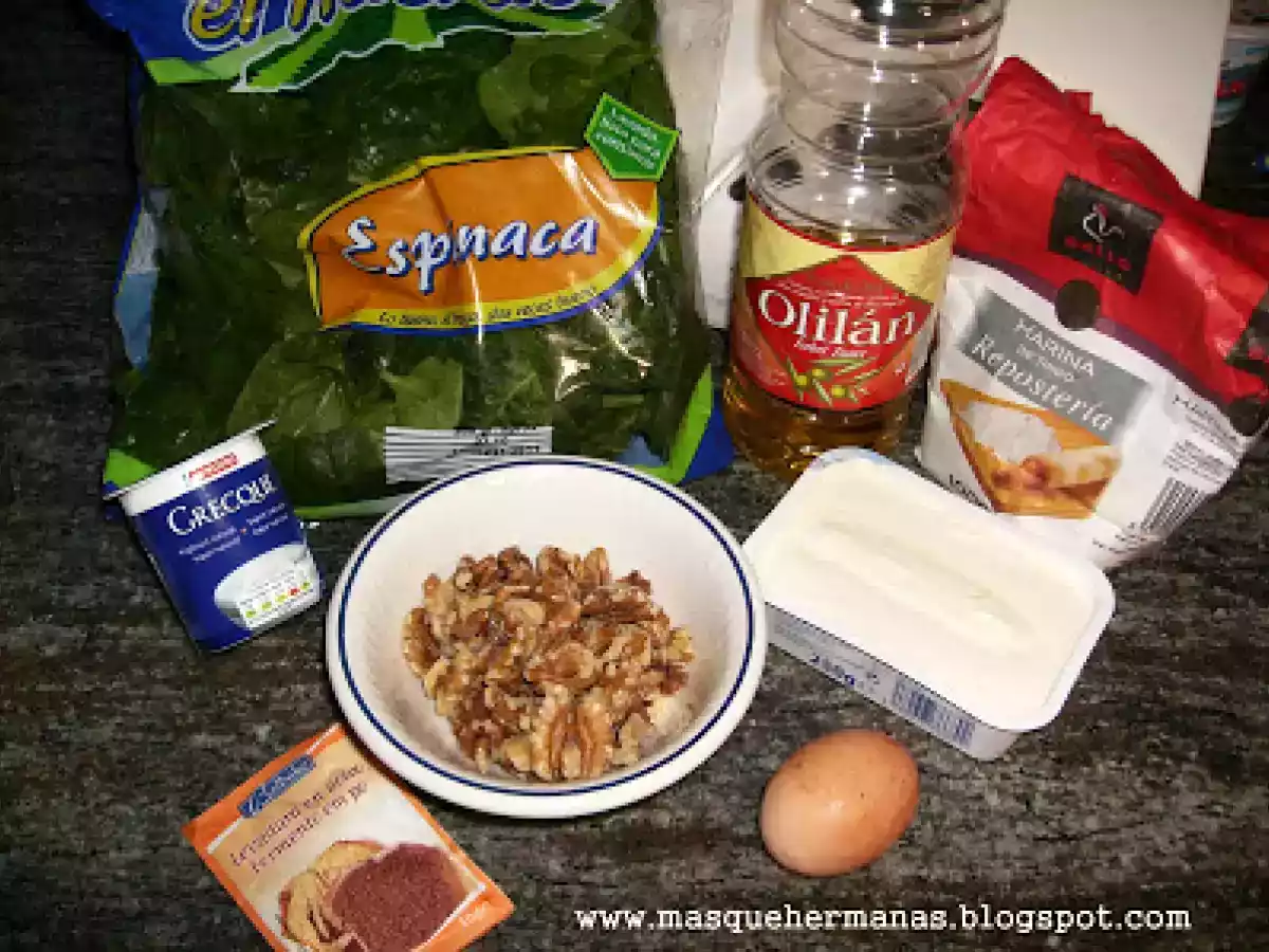 BRAZO GITANO DE ESPINACAS, QUESOS Y NUECES - foto 8