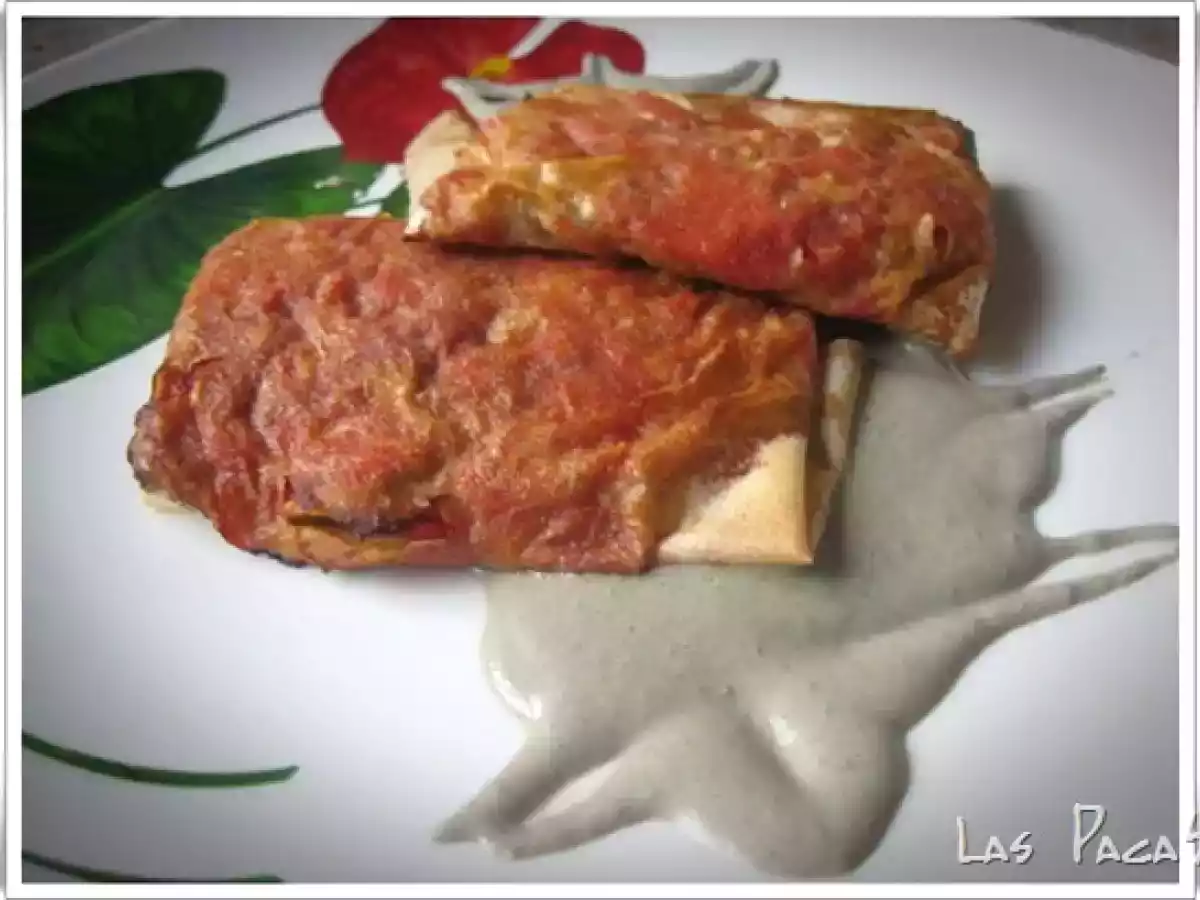 Brick de Pimientos con Atún con emulsión de aceitunas negras