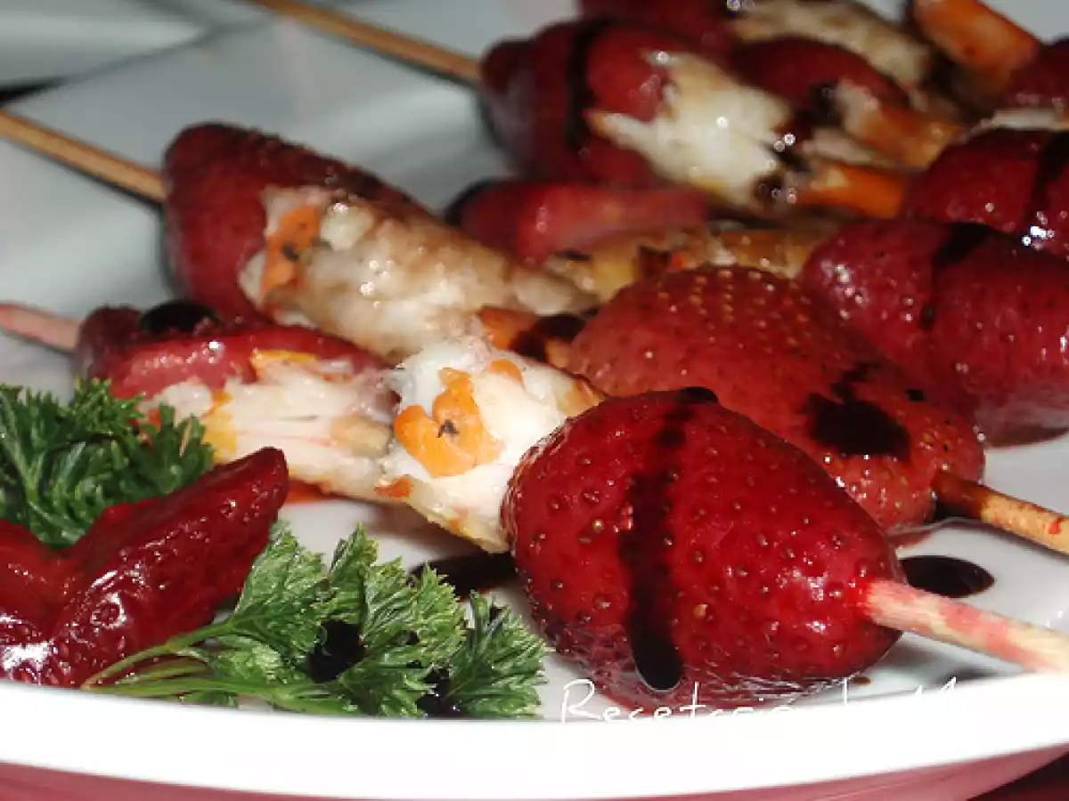 BROCHETA MIXTA DE LANGOSTINO Y FRESAS - foto 4