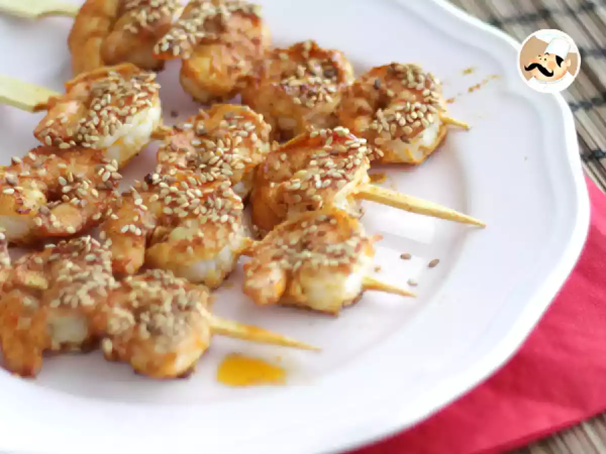 Brochetas de gambas estilo chino