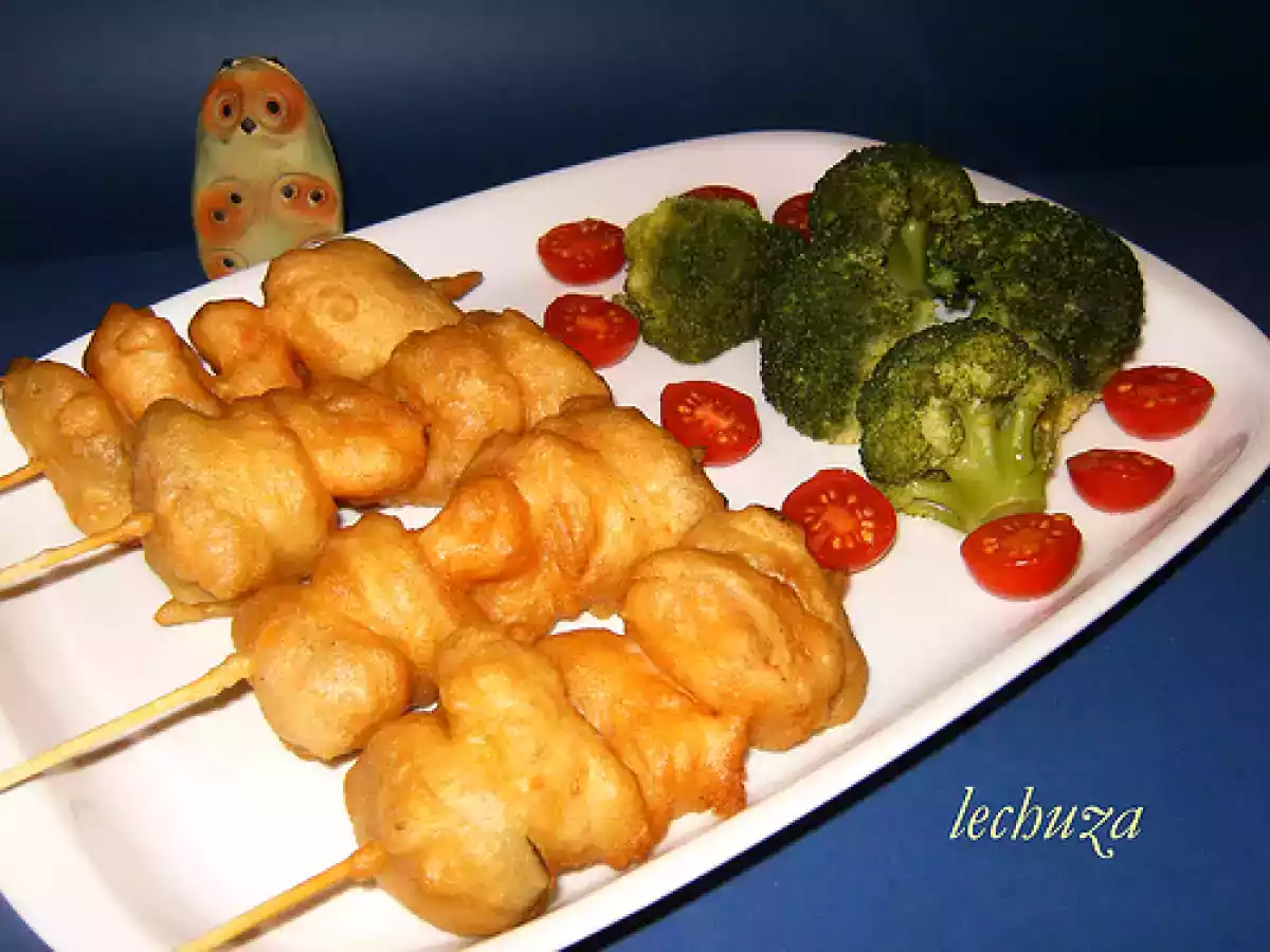 Brochetas de marisco en tempura