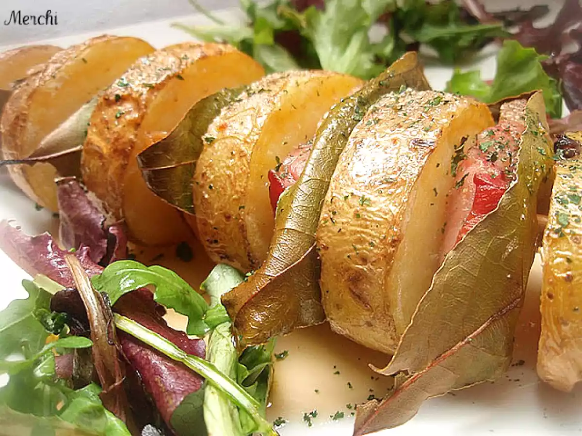 Brochetas de patata con aceite de guindilla y cardamomo - foto 3