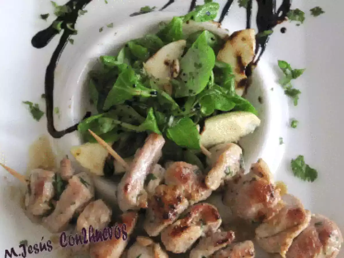 Brochetas de pavo con ensalada de canónigos - foto 3