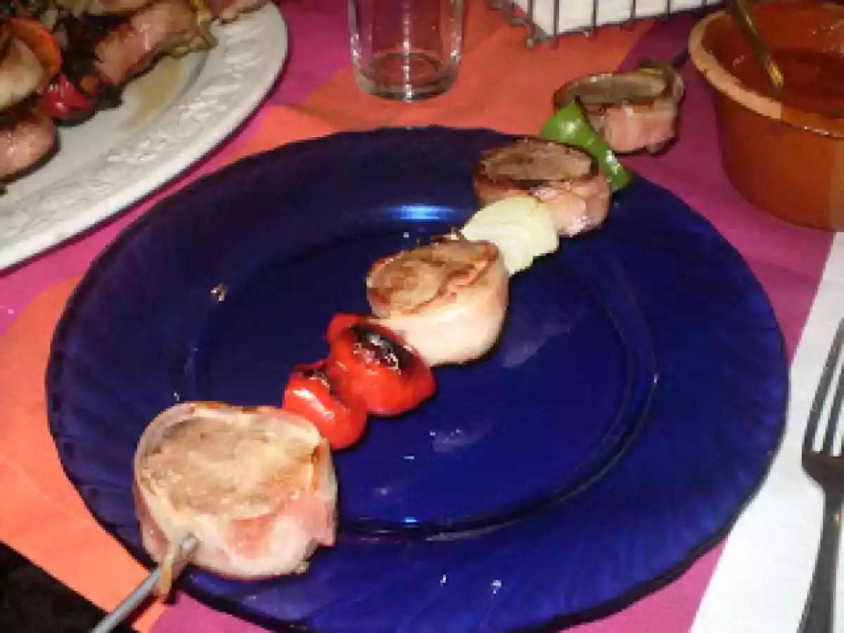 BROCHETAS DE SOLOMILLO Y VERDURAS - foto 4