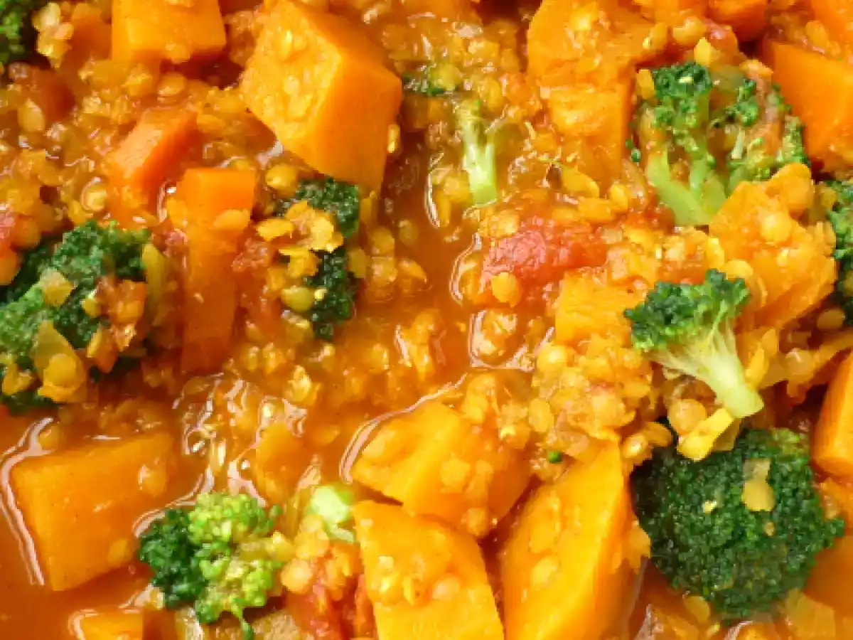 Brócoli, lentejas rojas y boniato